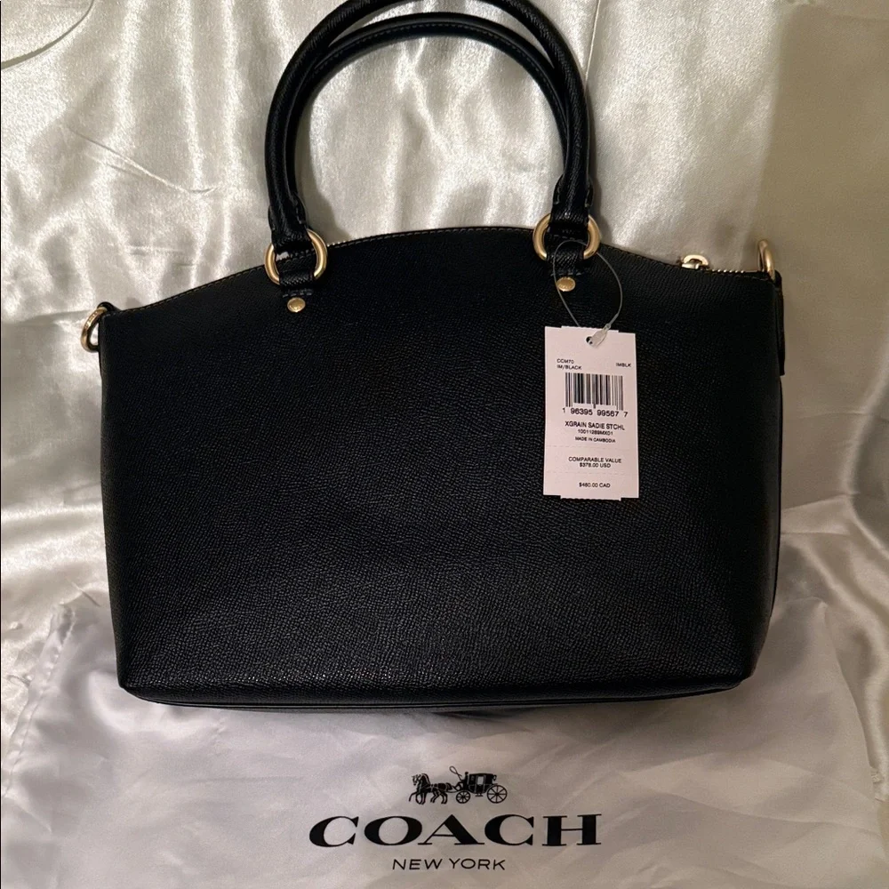 🖤💛Coach NWT Black‎ Pebbled Leather Sadie Satchel/Crossbody strap/Gold Hardware
